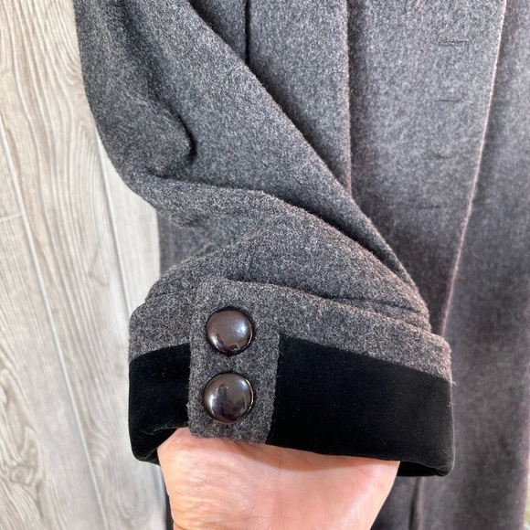 Vintage Mario de Pinto Wool Button Down Trench Overcoat with Velvet Trim Large - Picture 4 of 16